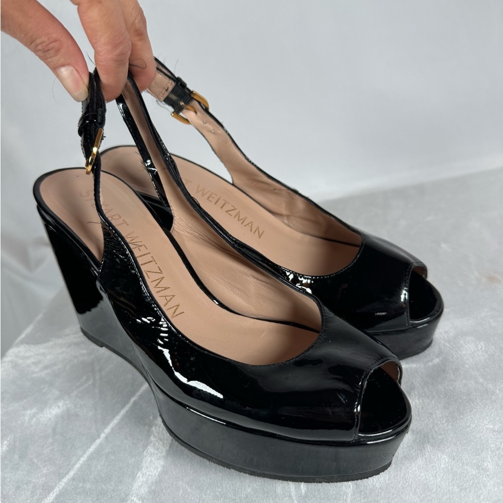Stuart Weitzman Shoe, Black Patent Leather Platform Woman Shoe